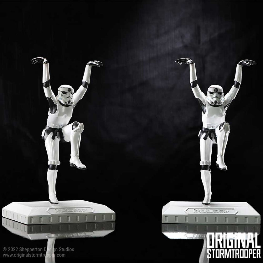 Stormtrooper Crane Kick 20.5cm ORIGINAL STORMTROOPER NEMESIS NOW