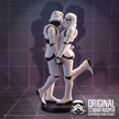 Stormtrooper First Kiss 14.6cm ORIGINAL STORMTROOPER NEMESIS NOW