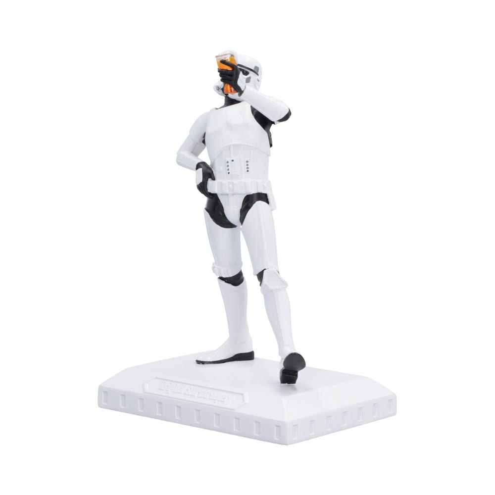 Stormtrooper Raise a Glass 17.4cm ORIGINAL STORMTROOPER NEMESIS NOW