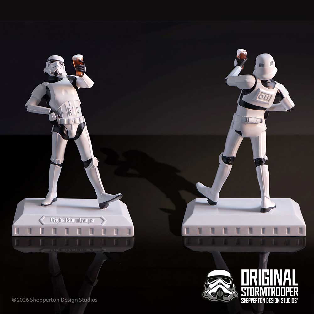Stormtrooper Raise a Glass 17.4cm ORIGINAL STORMTROOPER NEMESIS NOW
